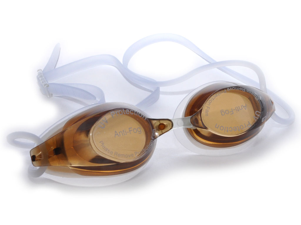 Очки для плавания ARYCA. Материал оправы - силикон, съёмная переносица, линзы - антизапотевающее покрытие , беруши в комплекте. 30АВ