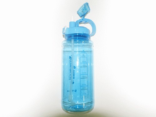 Бутылочка для воды. Материал: пластмасса. Объём 2000 мл :(1558):