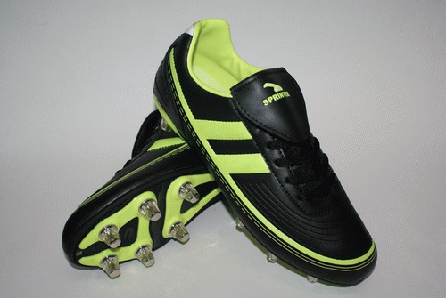 Бутсы футбольные SPRINTER,  верх - PVC, подошва - резина, металлические шипы, р-р 39. Цвет: чёрный+зелёные вставки :(AX2376-39BLACK/FLUOR GREE):